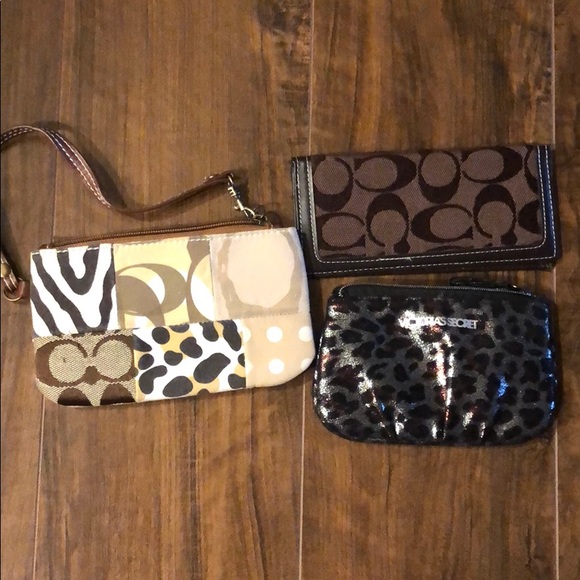 Accessories - ❤️Great Condition Misc change purse & checkbook